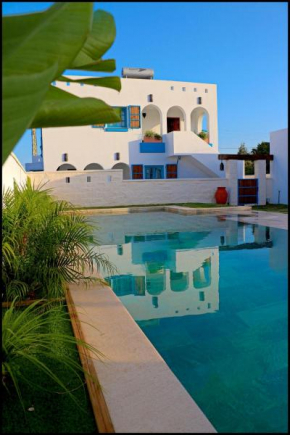 Apartamento Colada IV, con piscina compartida